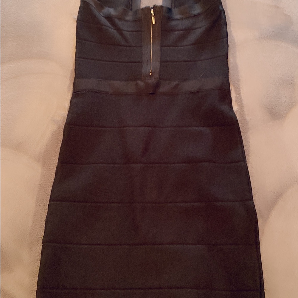 Classic Bandage Bebe Dress.
